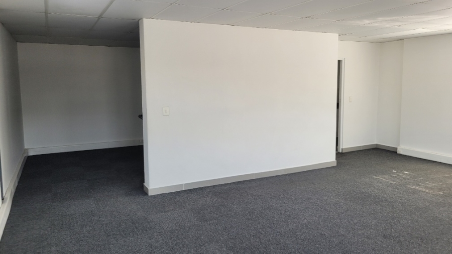 To Let commercial Property for Rent in Parow Industrial Western Cape